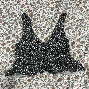 Forever 21 Black and White Floral Top